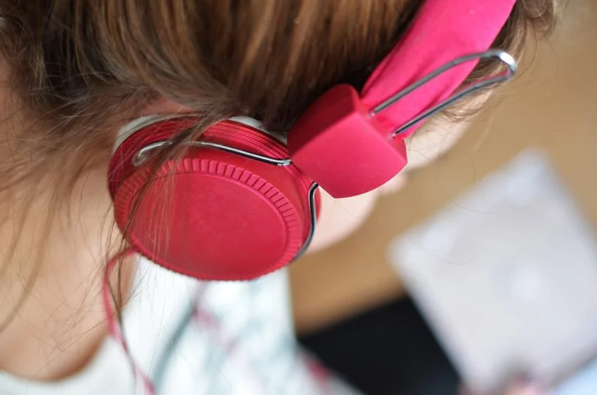 Làm thế nào để chinh phục câu hỏi dạng Completion trong phần Nghe IELTS? – IELTS Listening